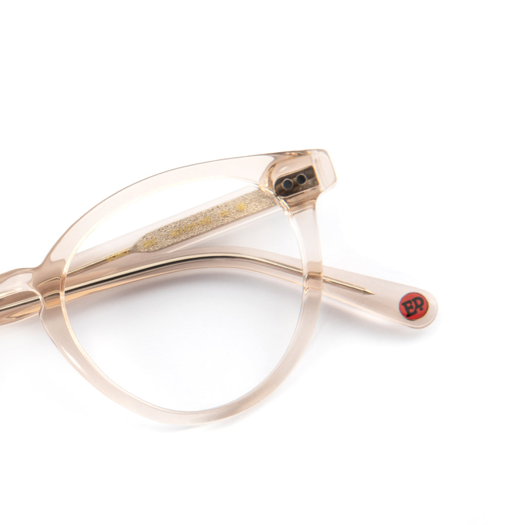 Soho Spectacles in Champagne